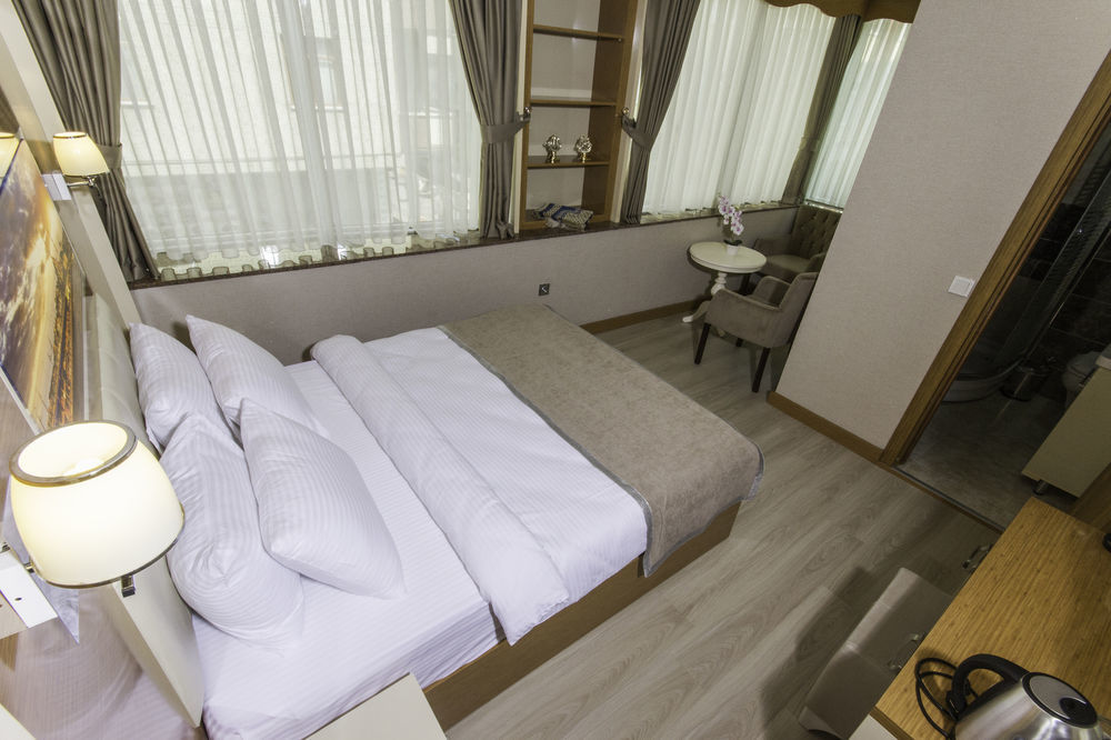 Mars Hotel Istanbul Exterior foto